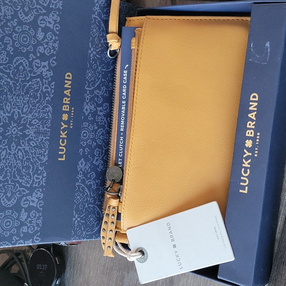 Lucky Brand Genuine Leather Wristlet Clutch